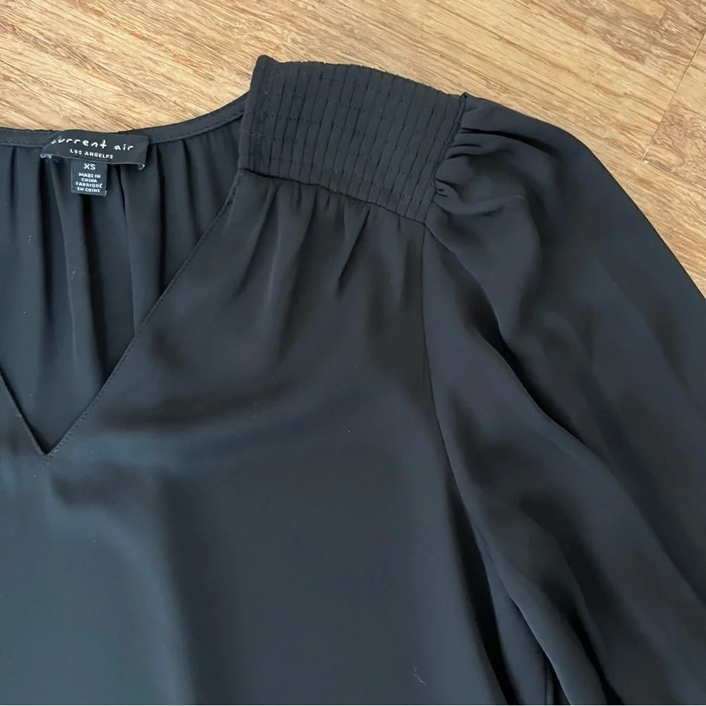 Current Air Anthropologie Black Pleated Sleeve Top XS - Picture 3 of 7